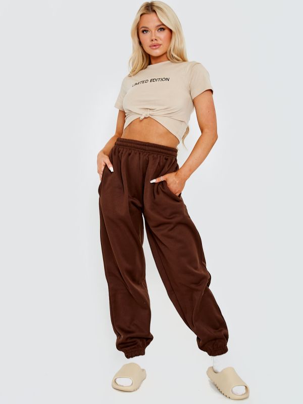 Oversized Fleece Joggers In Brown