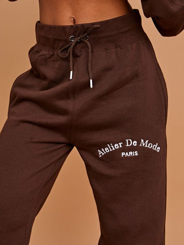 Embroidered Atelier De Mode Hooded Fleece Co-ord In Chocolate