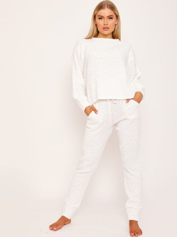 Fluffy Knitted Loungewear Set In White